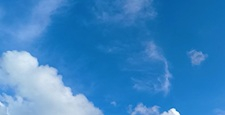 流れる雲と青空のタイムラプス　夏　8月
